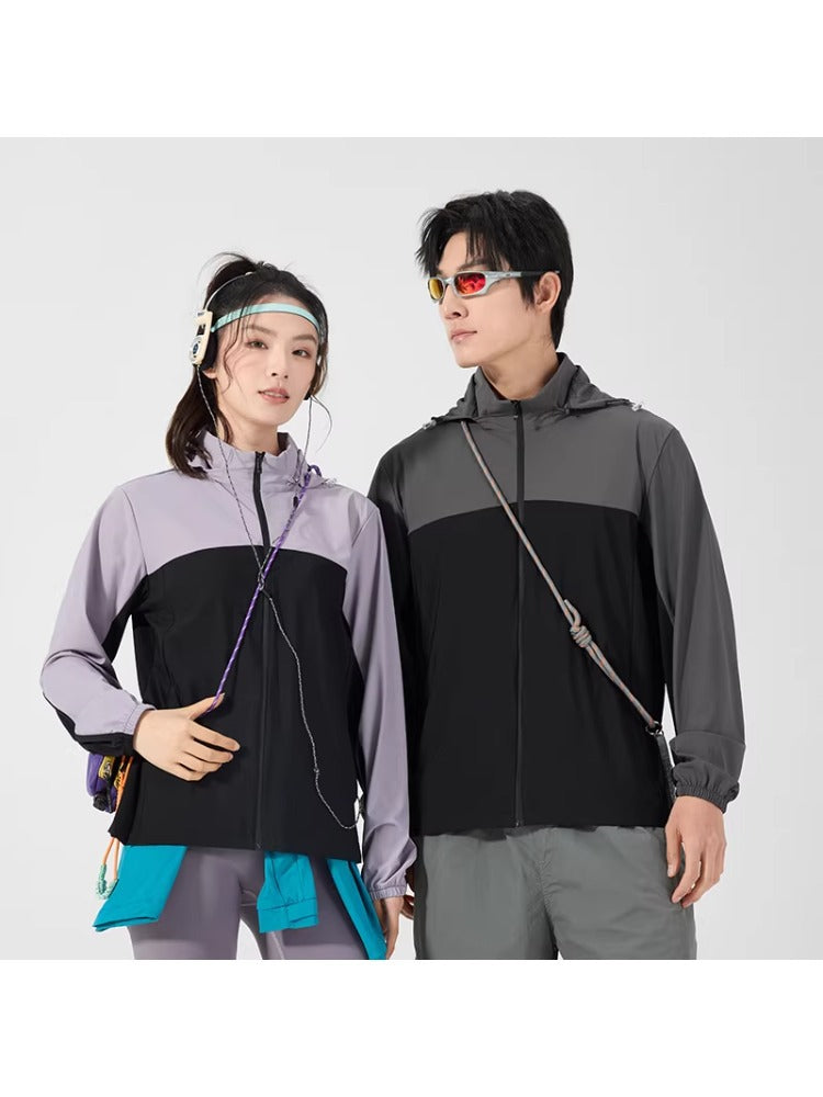 Load image into Gallery viewer, Breathable lightweight women's hiking jacket in female purple black
