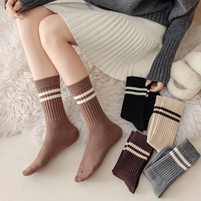 Load image into Gallery viewer, Striped Casual Socks

