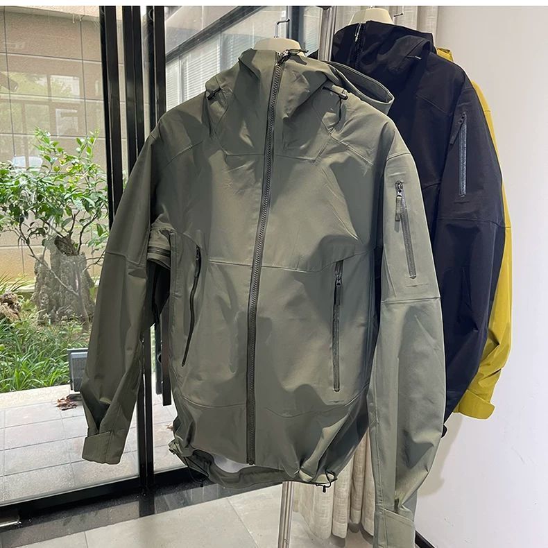 Load image into Gallery viewer, Waterproof Lightweight Hard Shell Jacket
