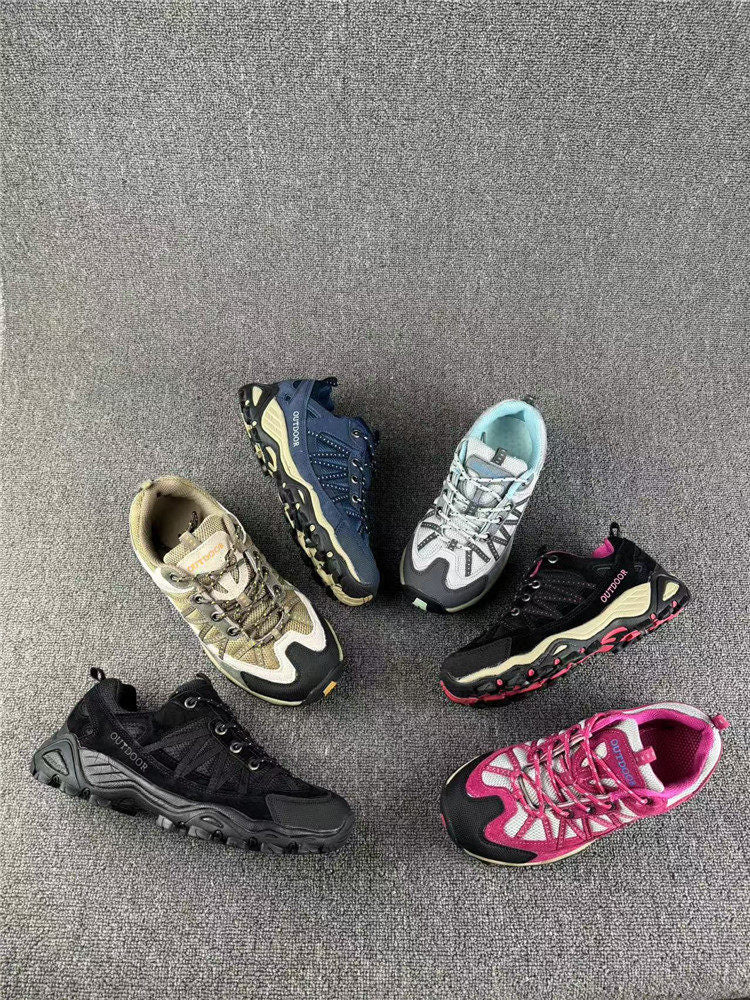 Load image into Gallery viewer, Lightweight Breathable Hiking Shoes
