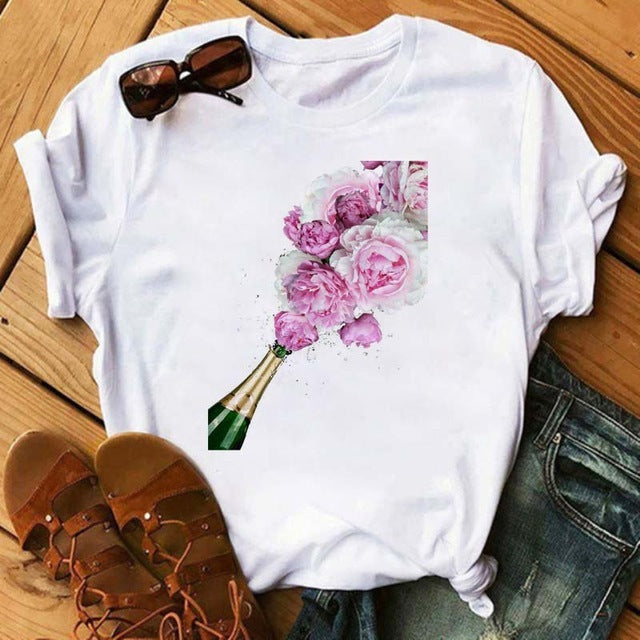 Load image into Gallery viewer, T-shirt Kawaii Rose Gold Wine Glass
