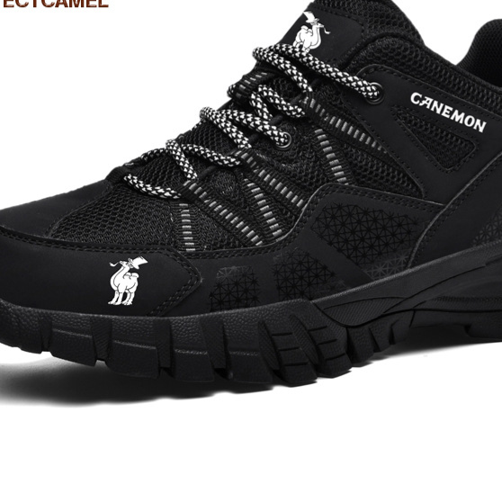 Load image into Gallery viewer, Men's Breathable Low-Top Hiking Shoes
