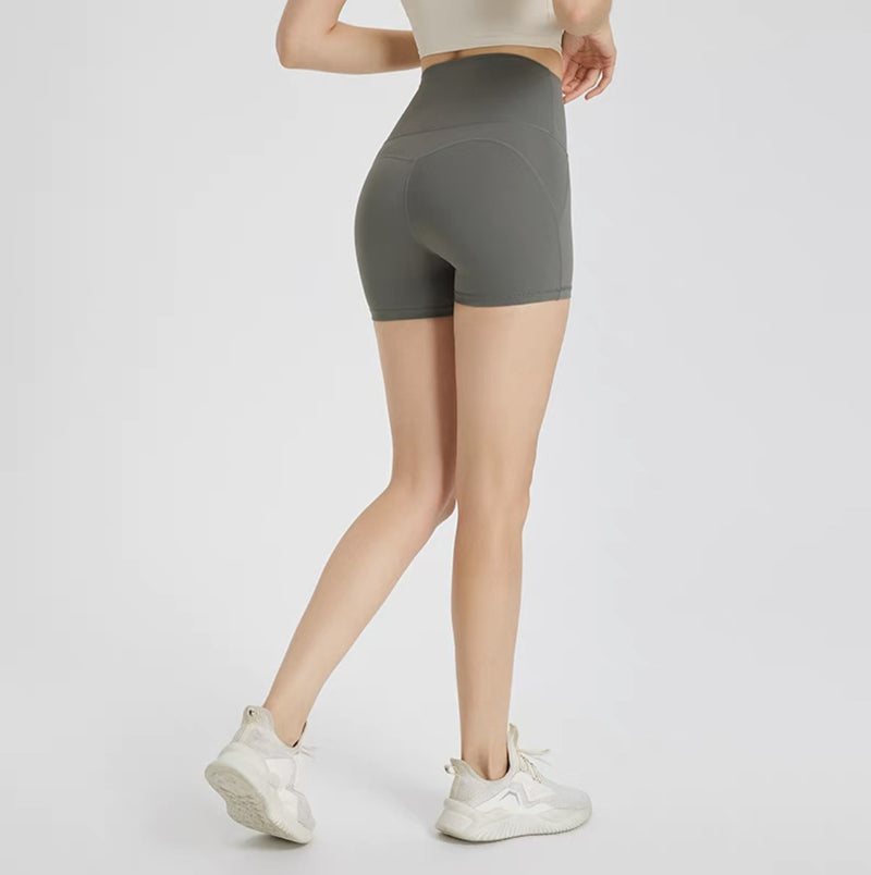 Load image into Gallery viewer, Womens Seamless Yoga Running Shorts
