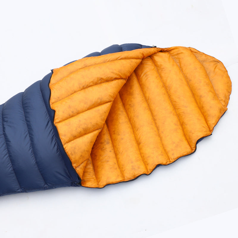 Load image into Gallery viewer, Ultralight down sleeping bag
