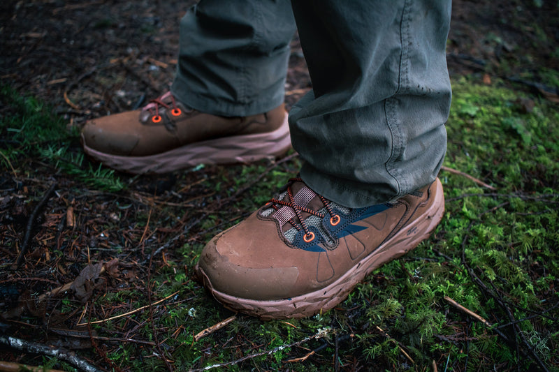 Load image into Gallery viewer, ROCKROOSTER Farmington Brown 6 Inch Waterproof Hiking Boots with VIBRAM®
